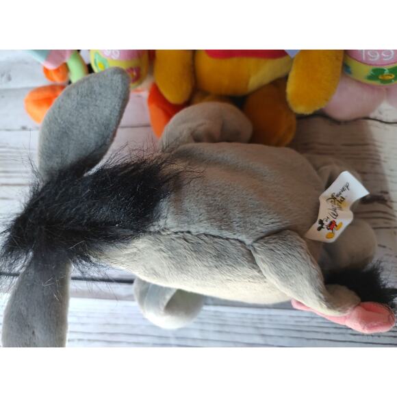 Disney Winnie The Pooh, Tigger, Eeyore, and Piglet Easter Beanies 1999 Vintage - Picture 7 of 16